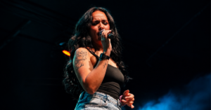 Daniela Darcourt revela cómo asumió el reto de grabar una canción en inglés: “Vamos a hacer algo diferente”