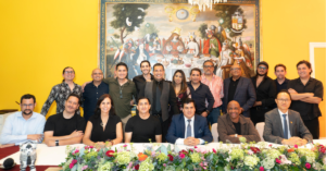 Referentes de la música peruana se unen para dejar atrás los covers y buscar el próximo hit mundial